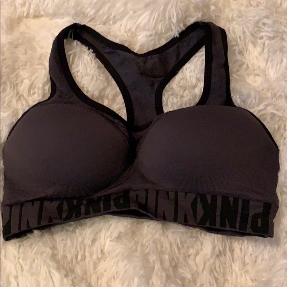 VS pink sports bra